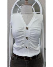 v yaka düğme detay triko kazak ekru 3