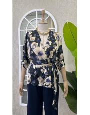 saten flora desenli kruvaze yakalı bluz lacivert 2