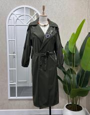 broş detaylı trençkot koyu yeşil 2